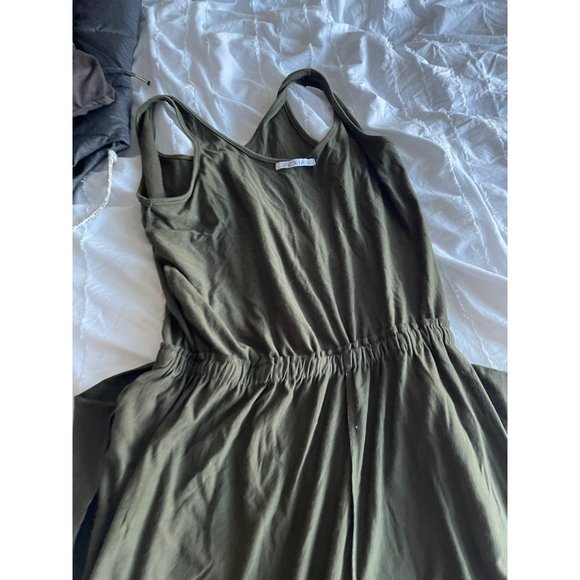 Jumpsuit - Picture 2 of 3